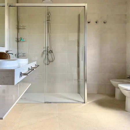 Canaryislandshost I Azucena * Tías