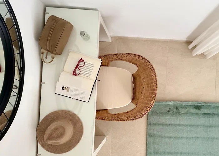 Canaryislandshost I Azucena * Тиас